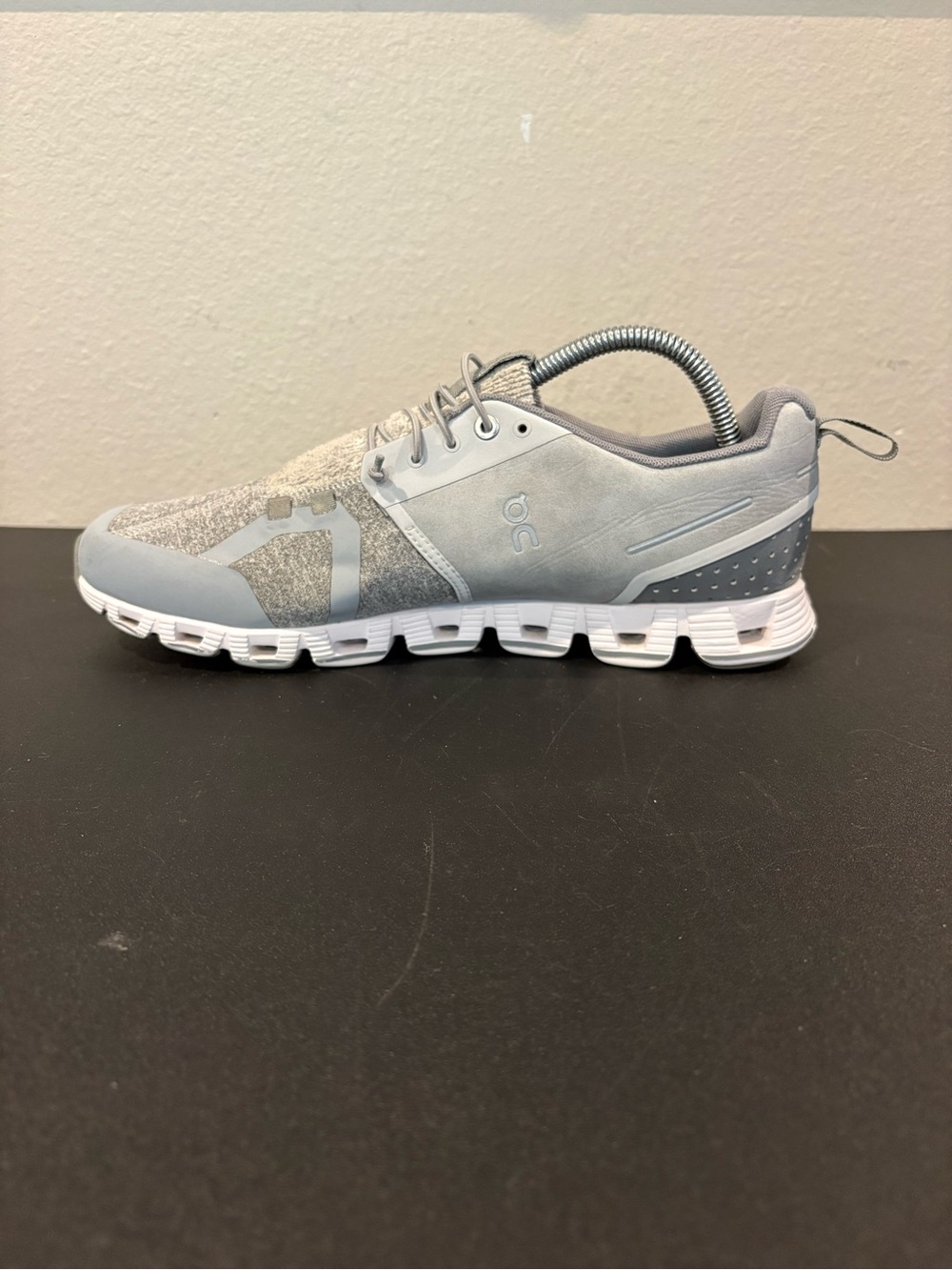 On Cloud 5 Terry Womens 10.5 Grey Running Shoes Sneakers 59.98911 Athletic - Picture 4 of 9